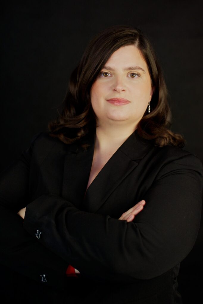 About Lena Business portrait of Lena
